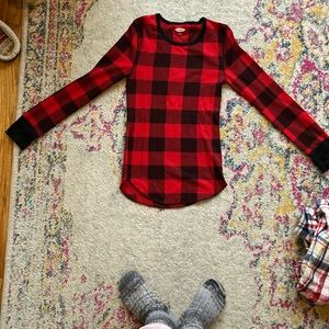 Old Navy Black and Red Checkered Longsleeve